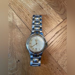 Gucci GUCCI Interlocking G Date Men's Quartz Battery Watch 9000M
